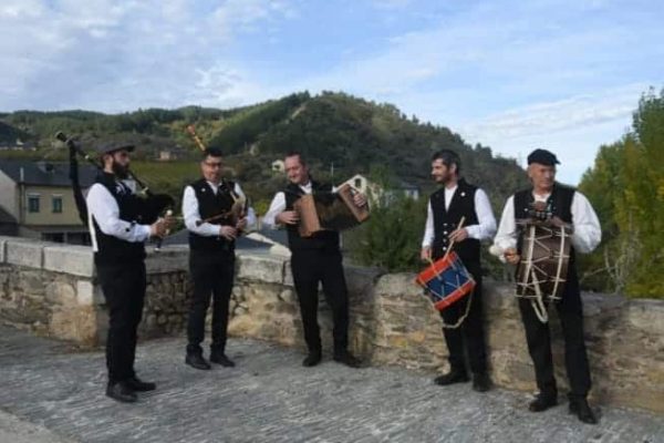 FOTO BANDINA PAJARIEL